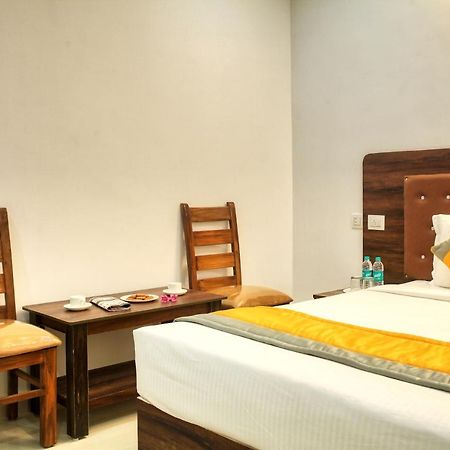 Visa Inn Transit Stay With Airport Transfer Bangalore Dış mekan fotoğraf